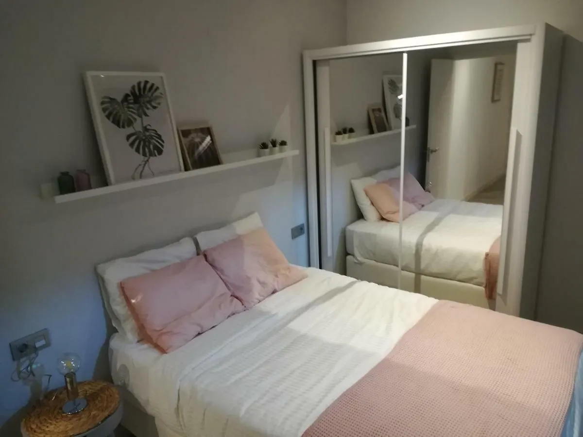 Apartamento Valeria 卡门港 0*,